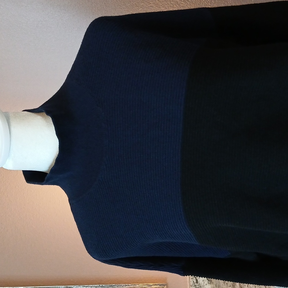 Victoria's Secret Active Wear Cotton Cashmere Blend Sweater Navy & Black Size L - Picture 2 of 11
